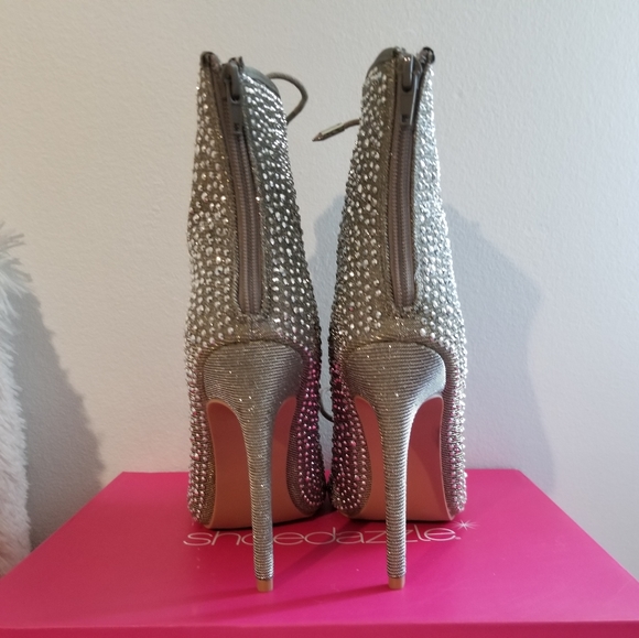 Shoedazzle silver Mackenzie Booties - Picture 3 of 6
